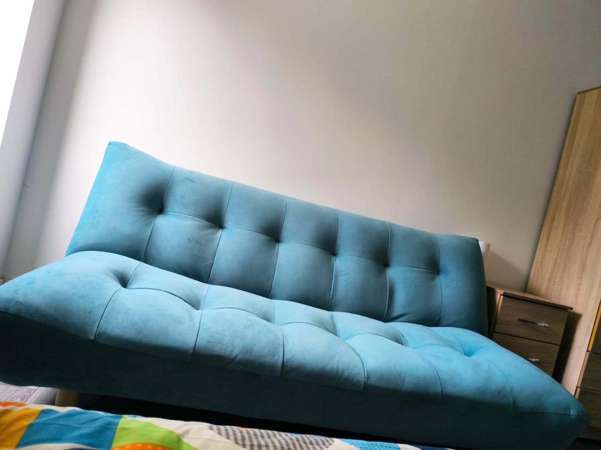 Spacious Double Bedroom With Private Toilet And Shared Kitchen With On Premesis Parking 올드베리 외부 사진